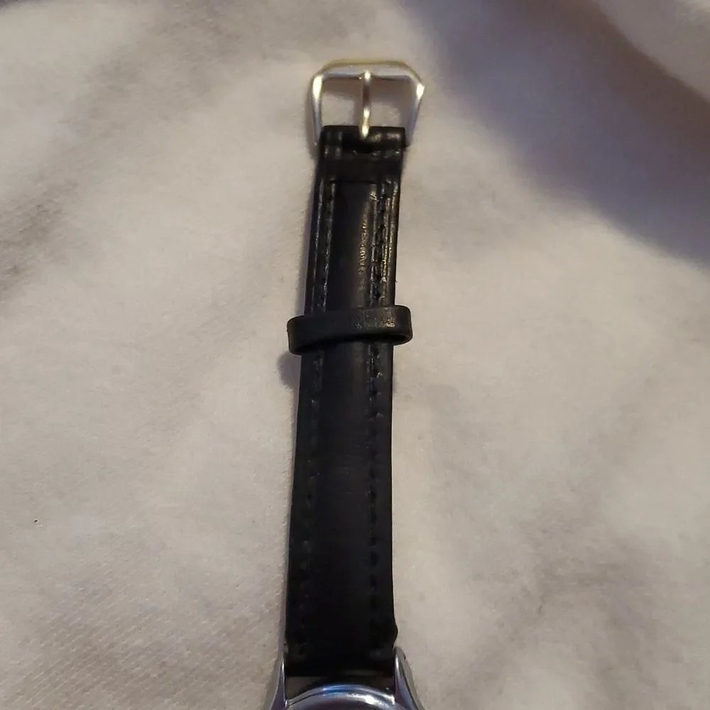 Ladies Lorus Disney‎ Mickey Mouse V515-6128 HR Watch Leather Band Wristwatch ⌚️